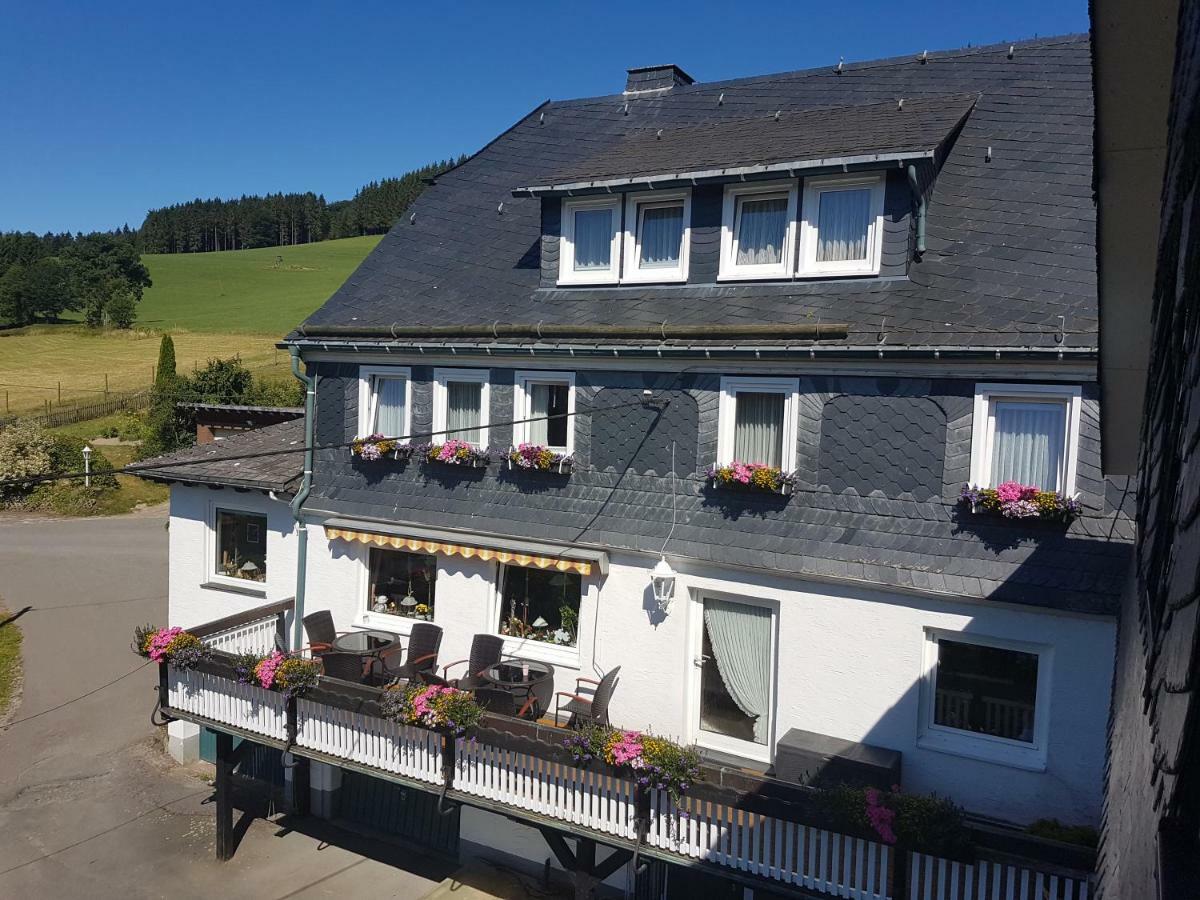 Pension Bergfrieden Schmallenberg Exterior foto